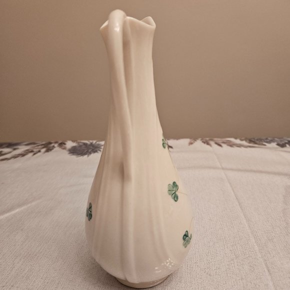 Vintage Belleek Small Pitcher Clover Design - Picture 3 of 8